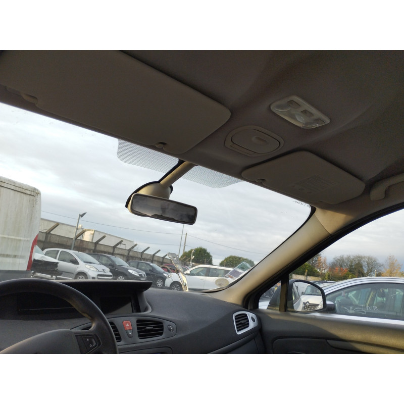 Trappe d'essence RENAULT SCENIC 3 Photo n°17