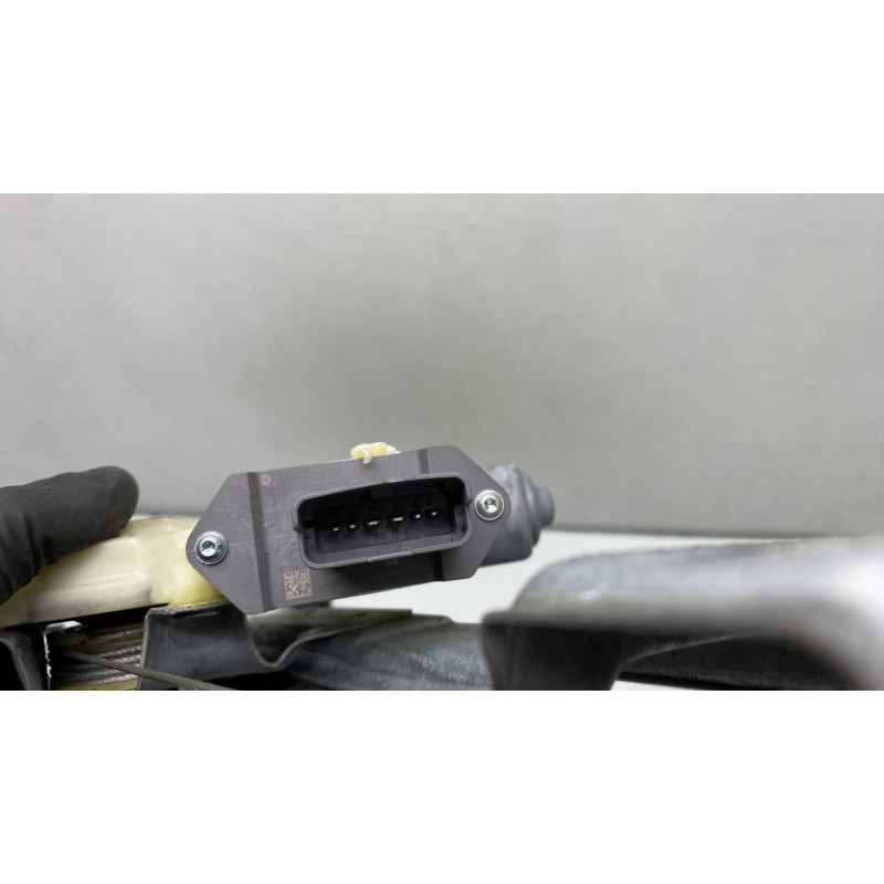 Leve vitre electrique avant gauche PEUGEOT 5008 1 Photo n°5