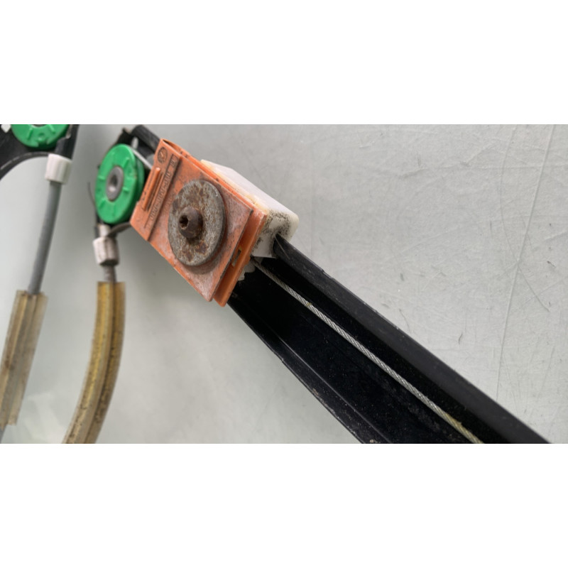 Leve vitre electrique avant droit AUDI A3 2 Photo n°5