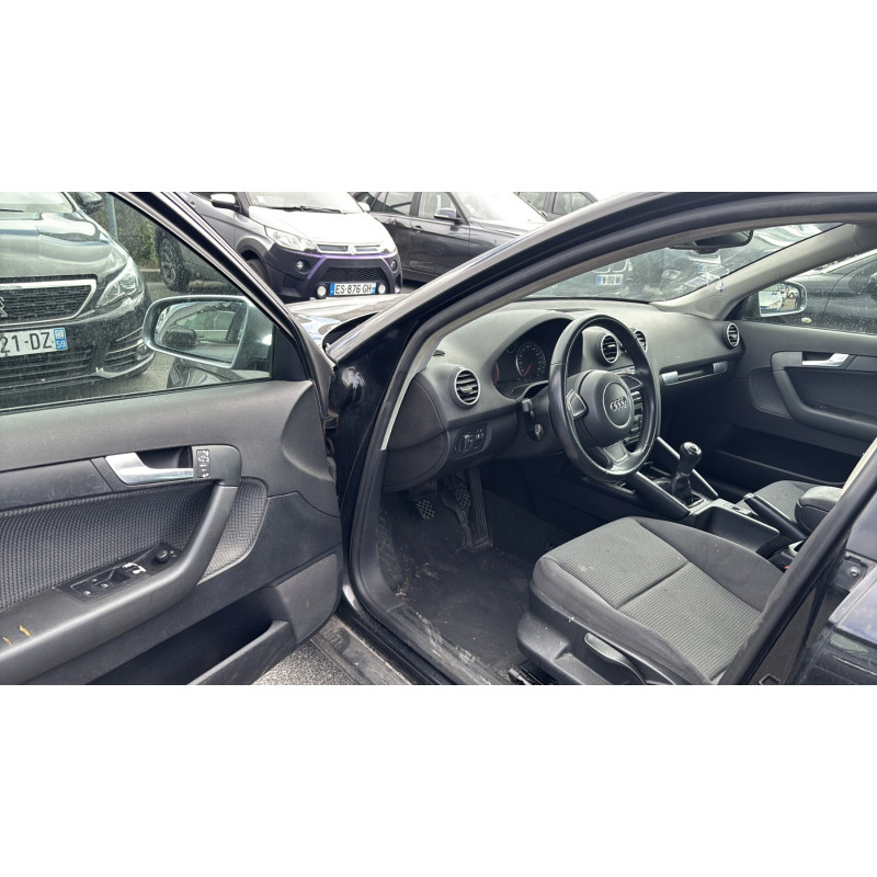 Poignee interieur avant gauche AUDI A3 2 Photo n°12