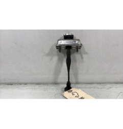 Arret de porte avant gauche FORD KUGA 2
