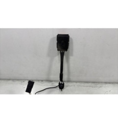 Attache ceinture avant gauche FORD KUGA 2 Photo n°1