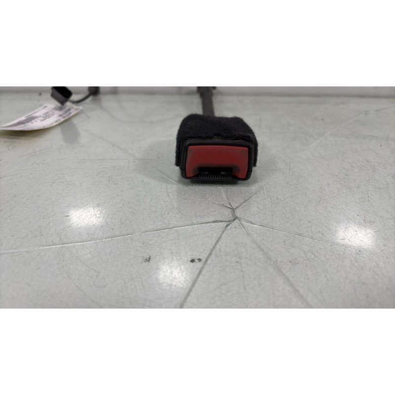 Attache ceinture avant gauche FORD KUGA 2 Photo n°2