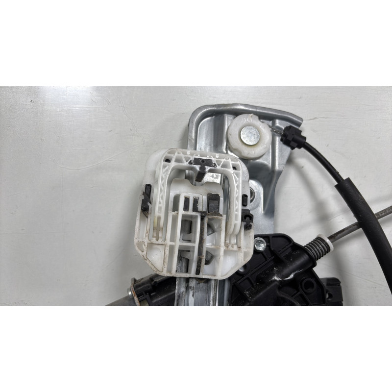 Leve vitre electrique avant gauche FORD KUGA 2 Photo n°4