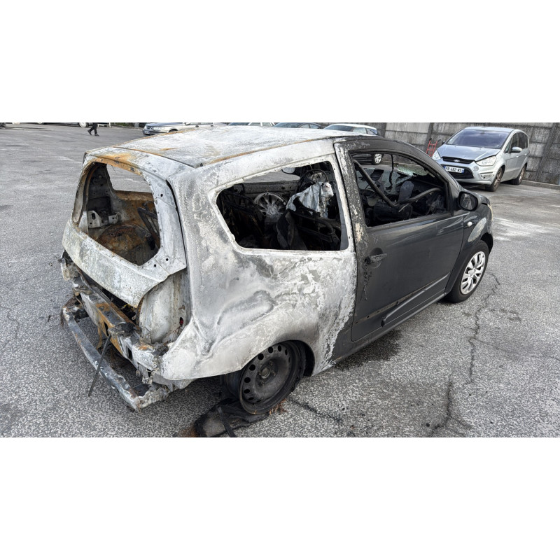 Capot CITROEN C2 Photo n°9