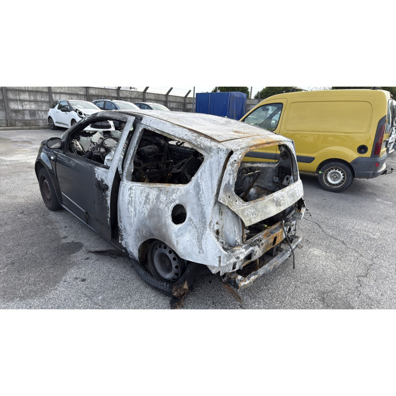Capot CITROEN C2 Photo n°10