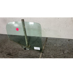 Vitre arriere droit PEUGEOT 206
