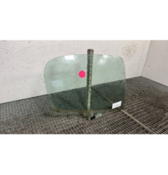 Vitre arriere droit PEUGEOT 206