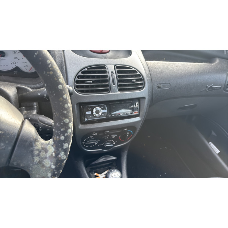 Boitier servitude moteur (BSM) PEUGEOT 206 Photo n°20