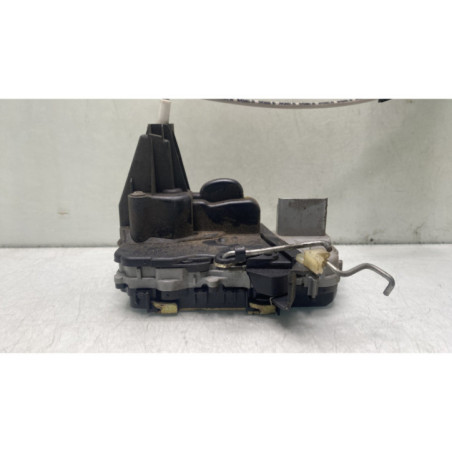 Serrure avant gauche PEUGEOT 307