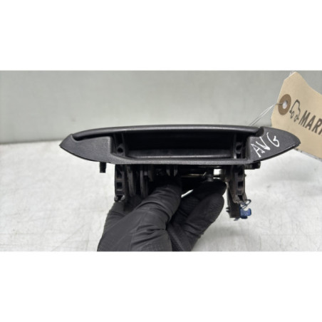 Poignee porte avant gauche RENAULT CLIO 2