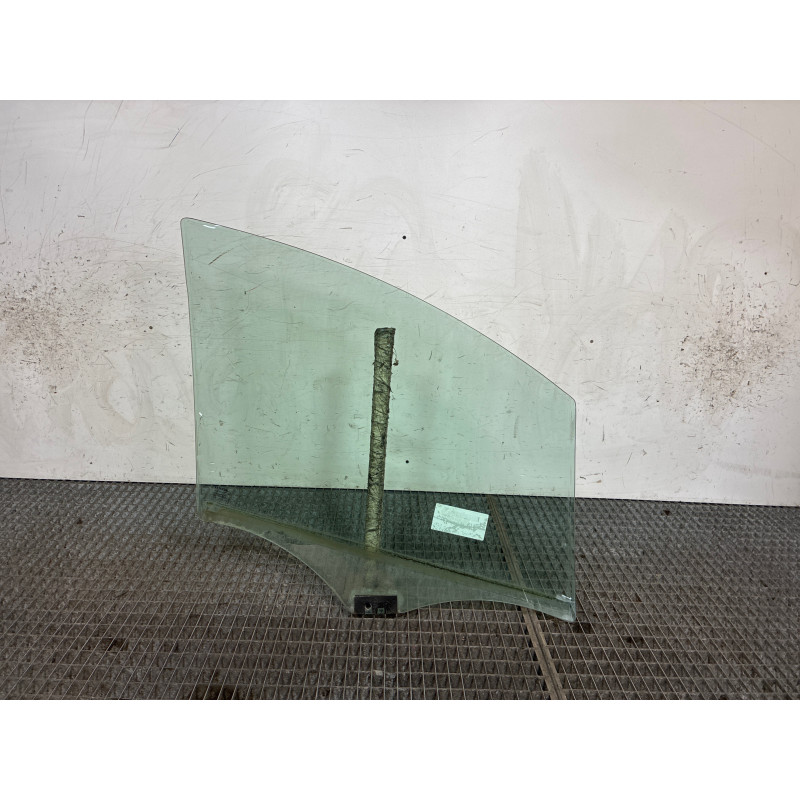 Vitre avant gauche RENAULT GRAND MODUS Photo n°2