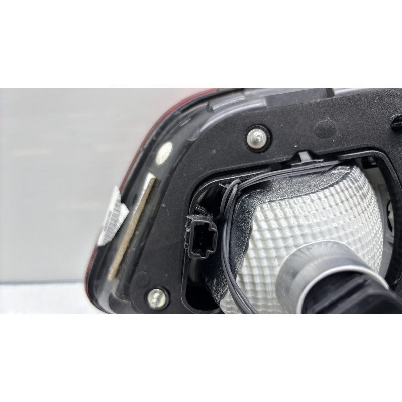Feu arriere secondaire droit (feux) RENAULT KADJAR Photo n°3