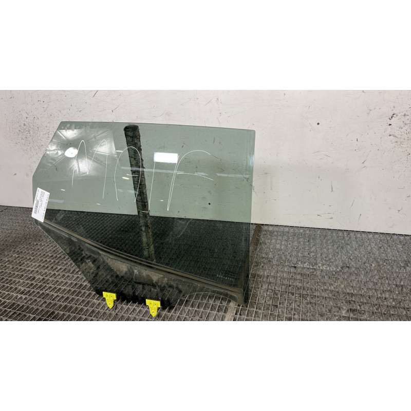 Vitre arriere droit RENAULT KADJAR Photo n°2