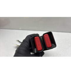 Attache ceinture arriere droit RENAULT KADJAR