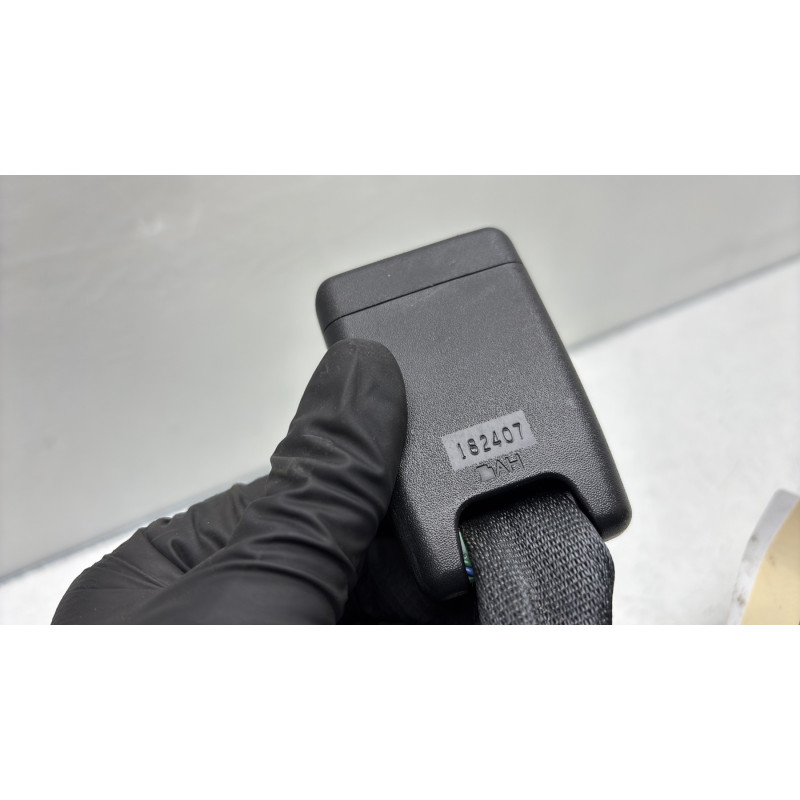 Attache ceinture arriere gauche RENAULT KADJAR Photo n°5