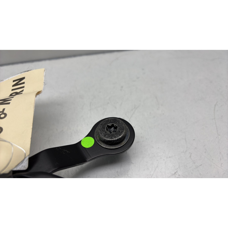 Attache ceinture avant droit RENAULT KADJAR Photo n°2