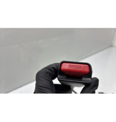 Attache ceinture avant droit RENAULT KADJAR