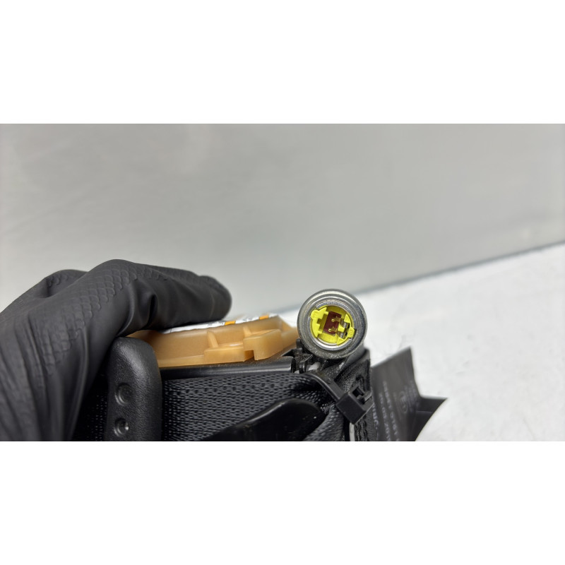 Pretensionneur de ceinture arriere gauche RENAULT KADJAR Photo n°3