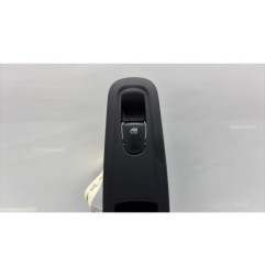 Interrupteur de leve vitre arriere droit RENAULT KADJAR