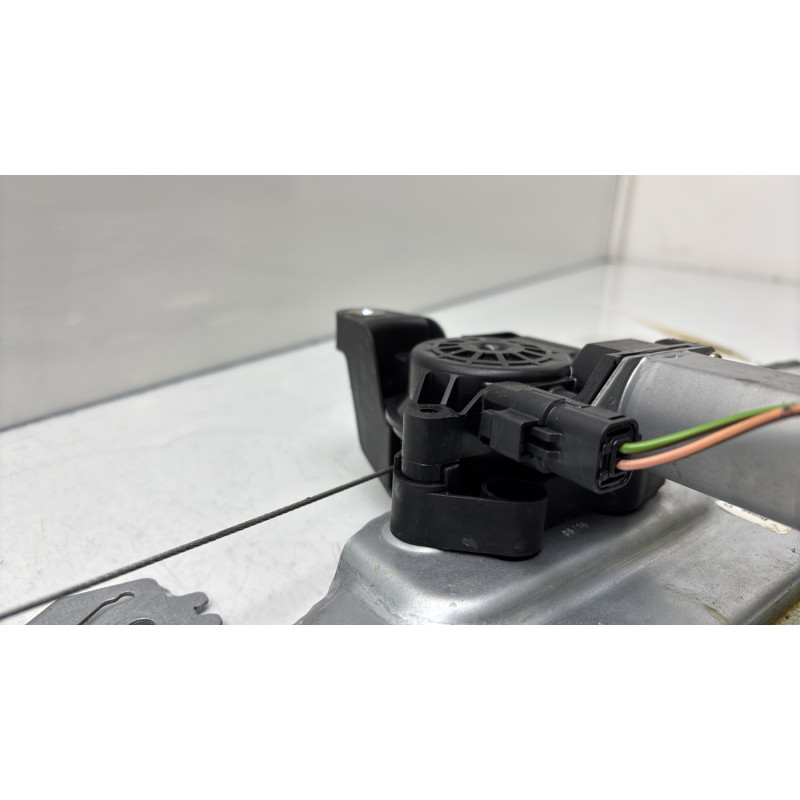 Leve vitre electrique arriere droit RENAULT KADJAR Photo n°5