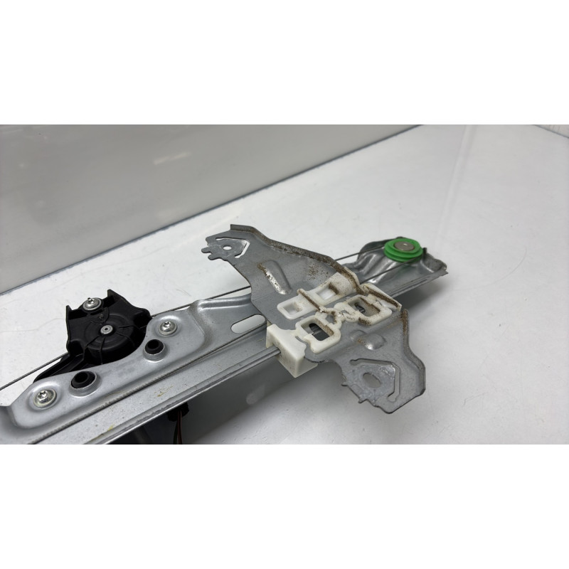 Leve vitre electrique arriere droit RENAULT KADJAR Photo n°8