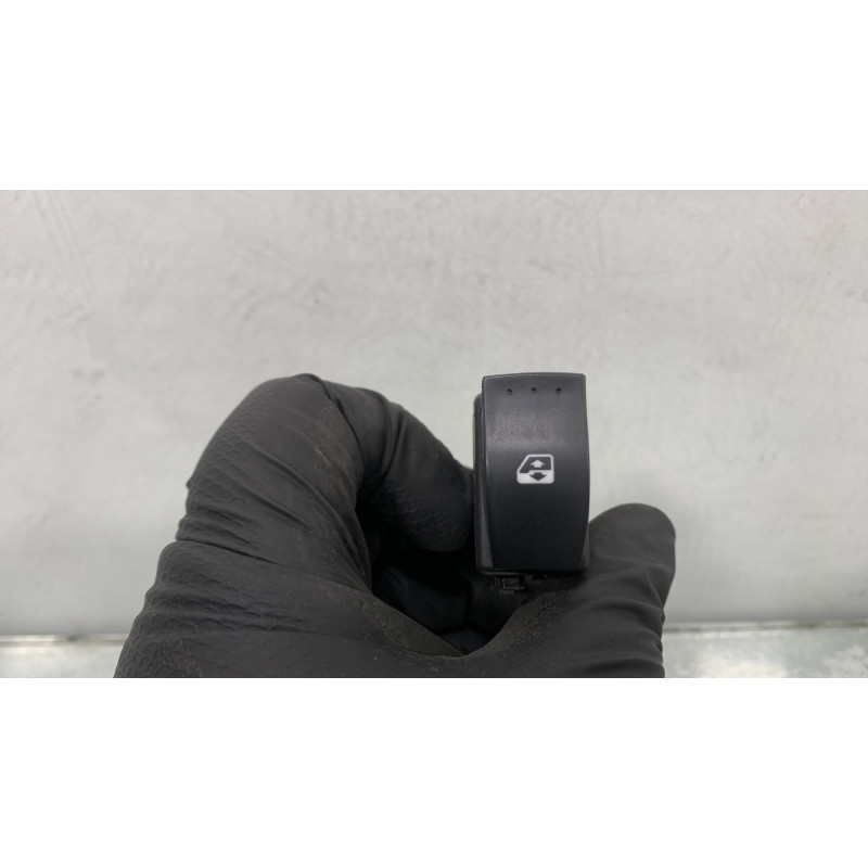 Interrupteur de leve vitre avant droit OPEL VIVARO 1 Photo n°3