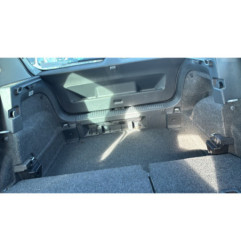 Attache ceinture avant gauche VOLKSWAGEN POLO 5