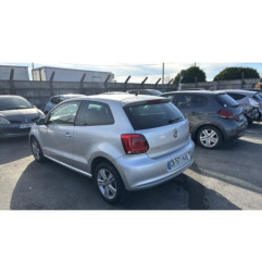 Attache ceinture avant gauche VOLKSWAGEN POLO 5