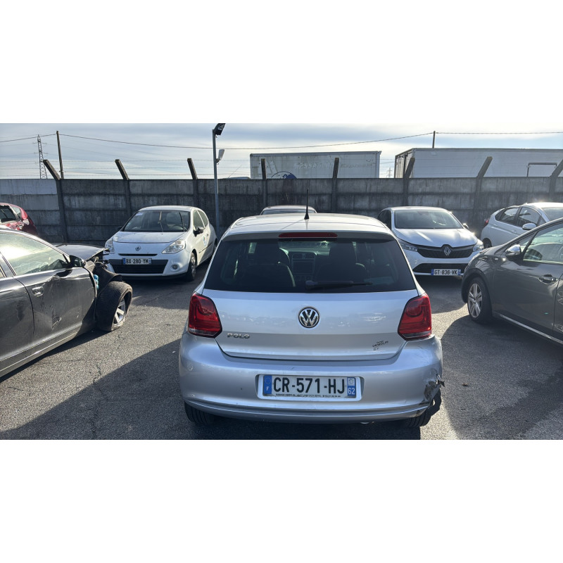 Attache ceinture avant gauche VOLKSWAGEN POLO 5 Photo n°20