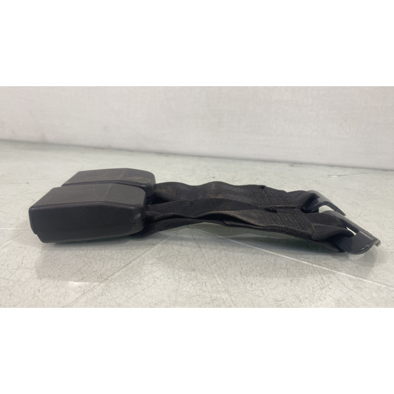 Attache ceinture arriere droit PEUGEOT 206 Photo n°3