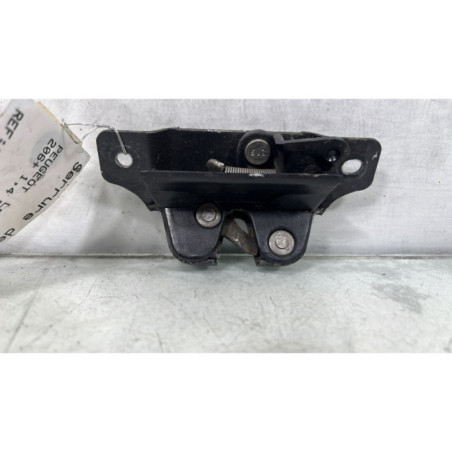 Serrure de coffre PEUGEOT 206+