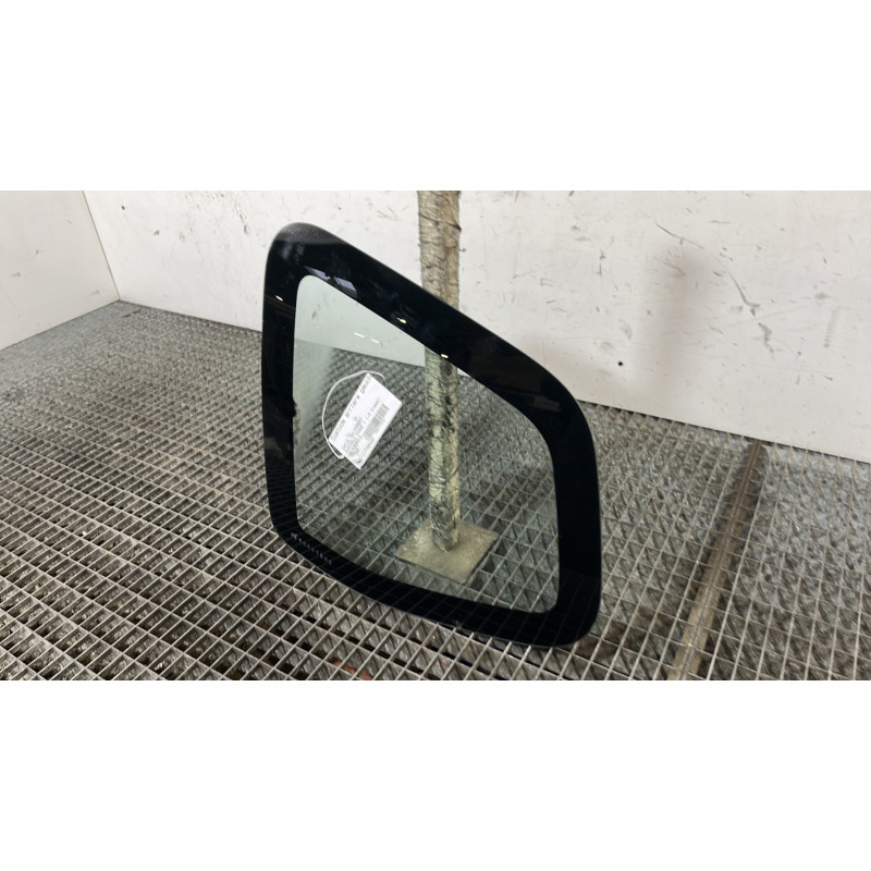 Custode arriere gauche DACIA DUSTER 1 Photo n°3