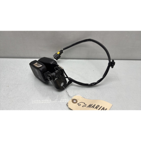 Attache ceinture arriere droit PEUGEOT 207