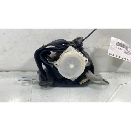 Ceinture arriere droit TOYOTA YARIS 2 Photo n°1