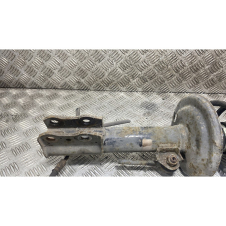 Amortisseur avant droit TOYOTA YARIS 2