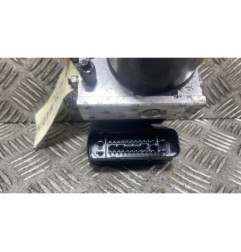 Bloc ABS (freins anti-blocage) TOYOTA YARIS 2