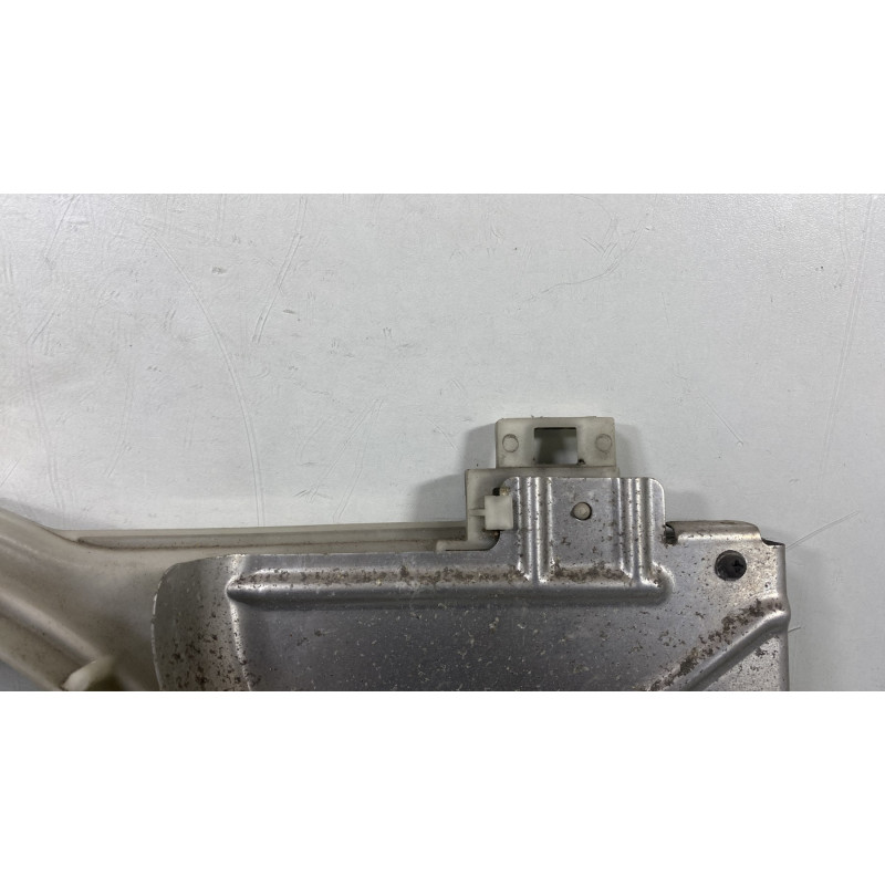 Moto ventilateur radiateur TOYOTA YARIS 2 Photo n°4