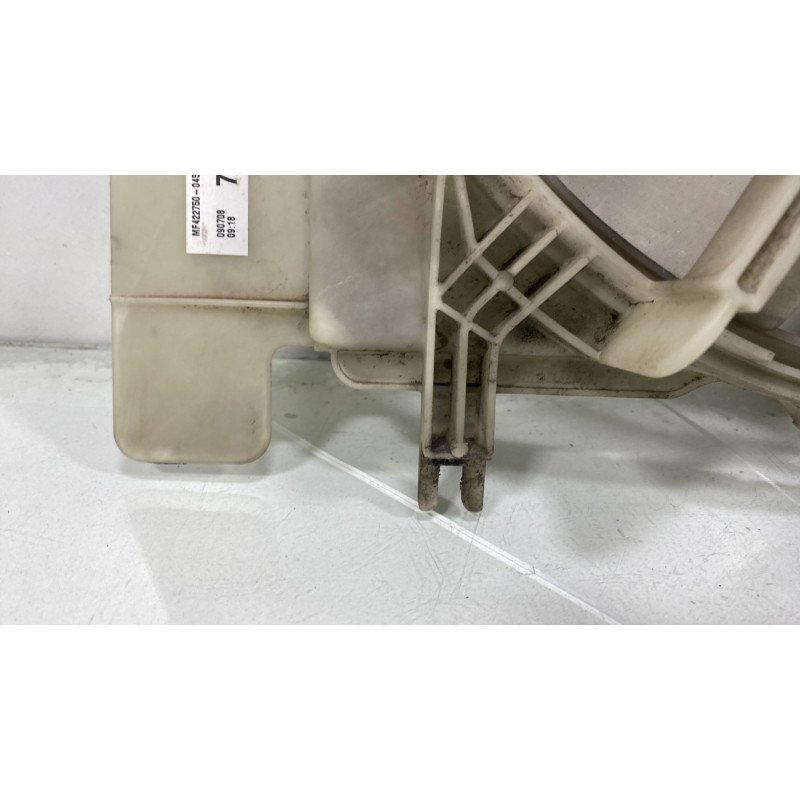 Moto ventilateur radiateur TOYOTA YARIS 2 Photo n°6