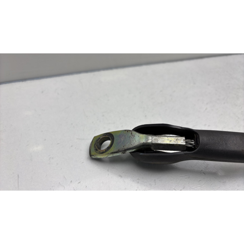 Attache ceinture avant droit NISSAN PATROL 1 Photo n°2