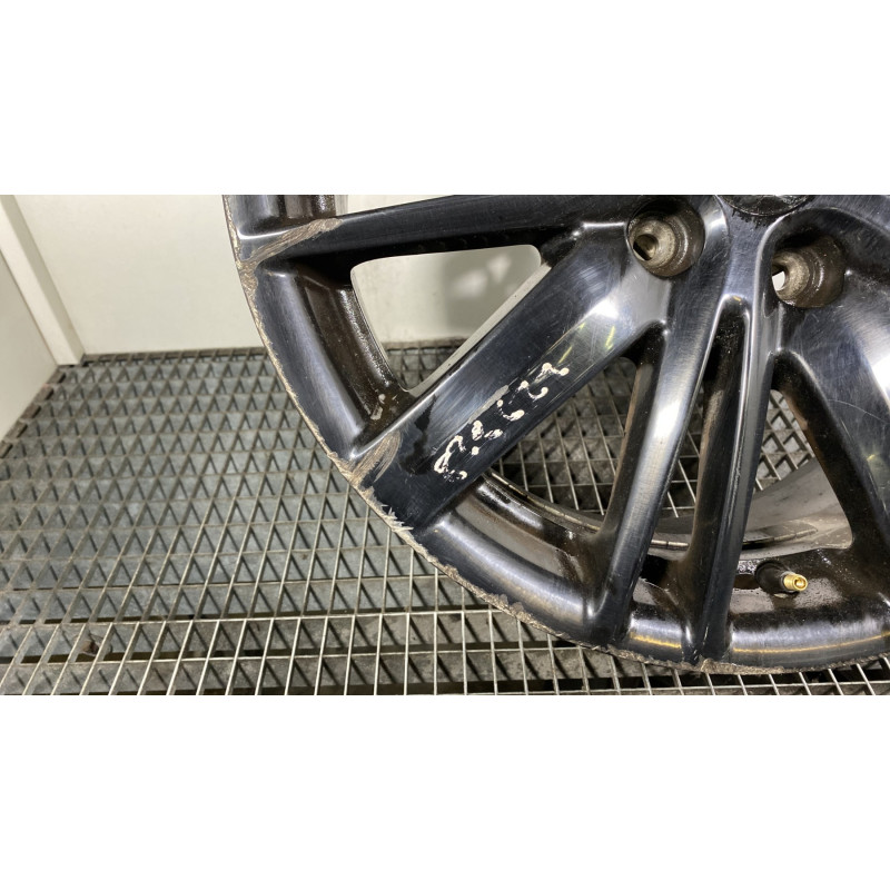 Jante RENAULT MEGANE 3 Photo n°4