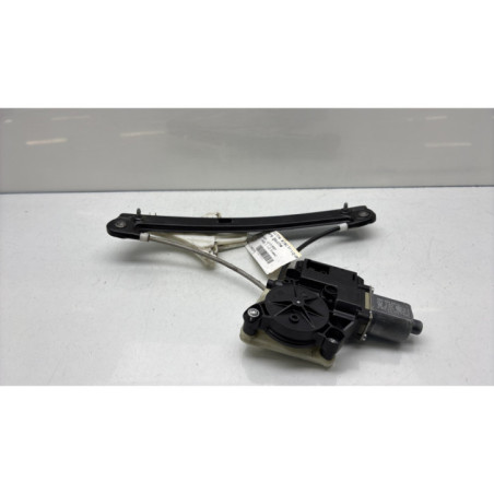 Leve vitre electrique arriere gauche VOLKSWAGEN POLO 5 Photo n°1
