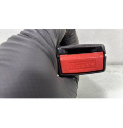 Attache ceinture arriere gauche RENAULT TWINGO 2