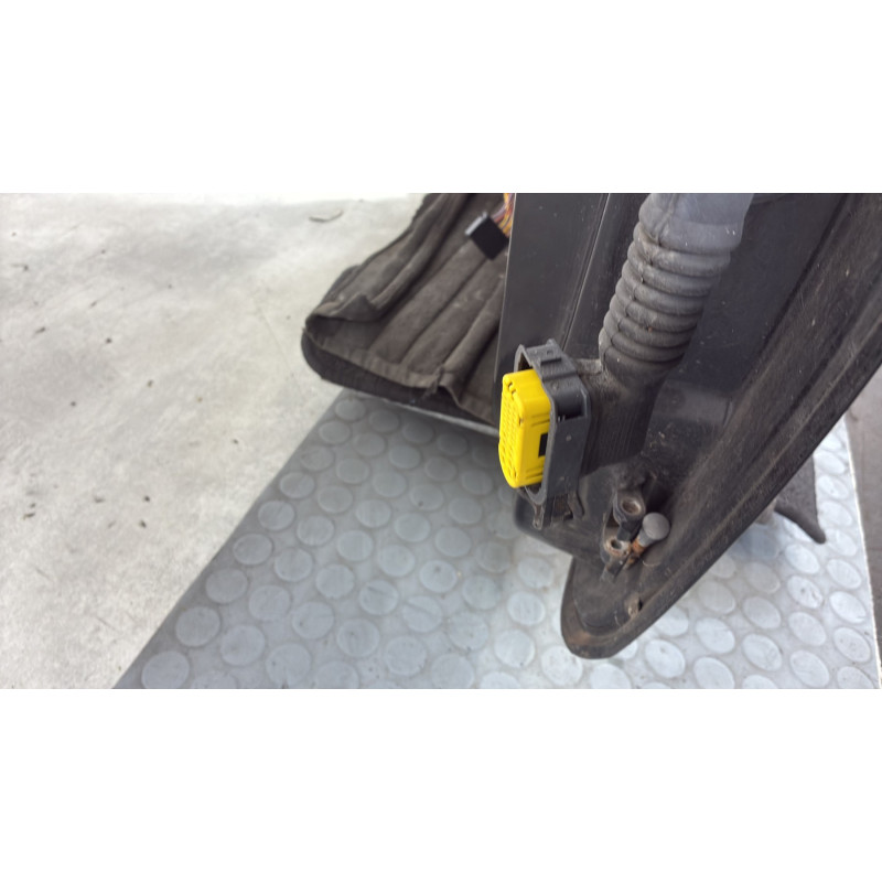 Porte avant gauche RENAULT CLIO 2 CAMPUS Photo n°5