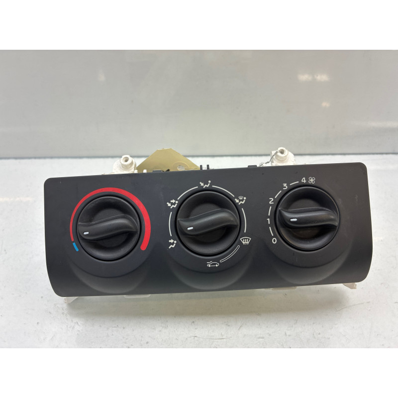 Commande chauffage RENAULT CLIO 2 CAMPUS Photo n°1