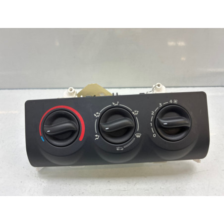 Commande chauffage RENAULT CLIO 2 CAMPUS Photo n°1