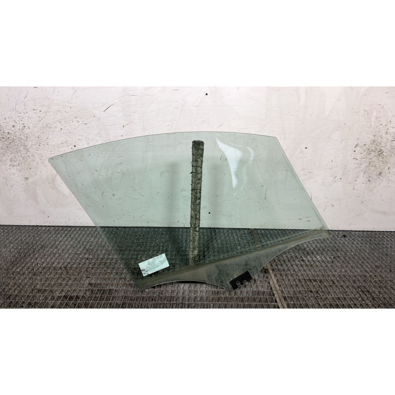 Vitre avant gauche RENAULT MODUS Photo n°4