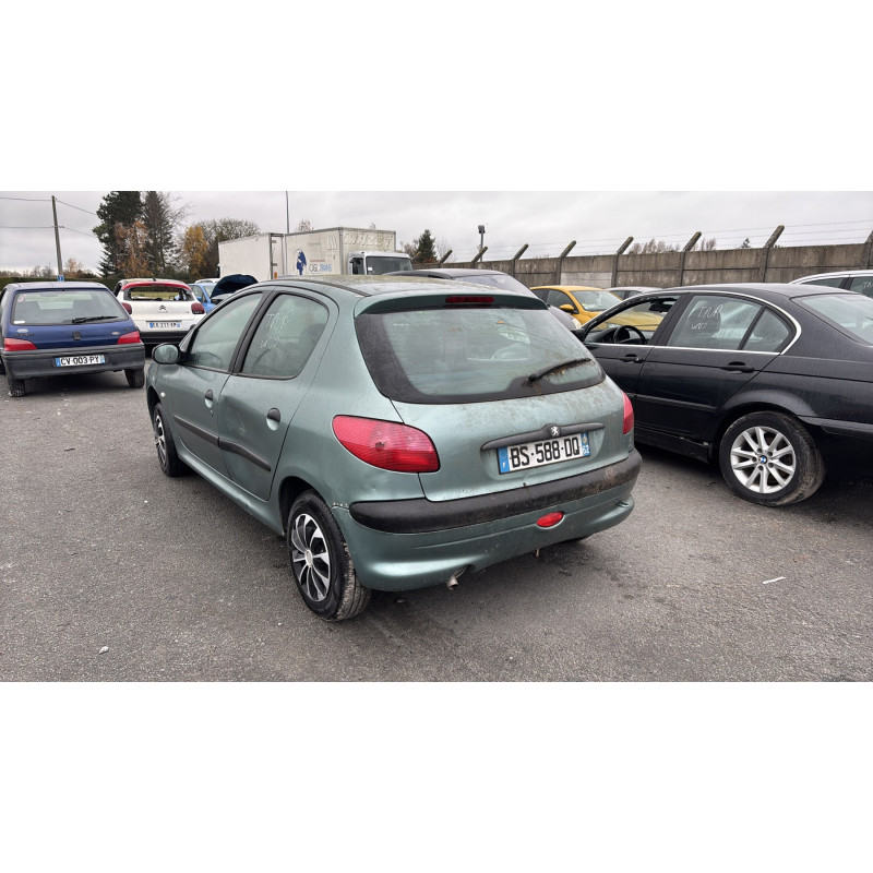 Aile avant droit PEUGEOT 206 Photo n°9