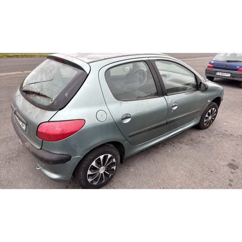 Aile avant droit PEUGEOT 206 Photo n°12