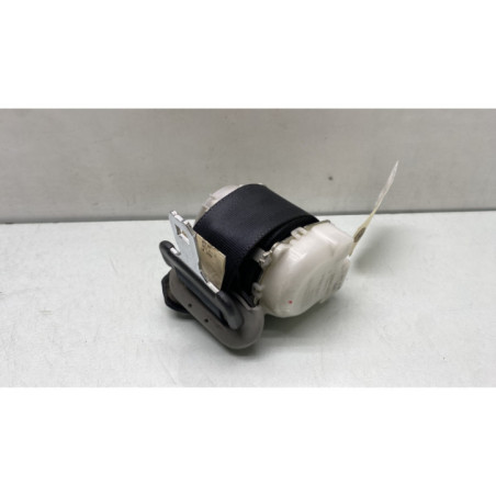 Ceinture arriere droit TOYOTA YARIS 2
